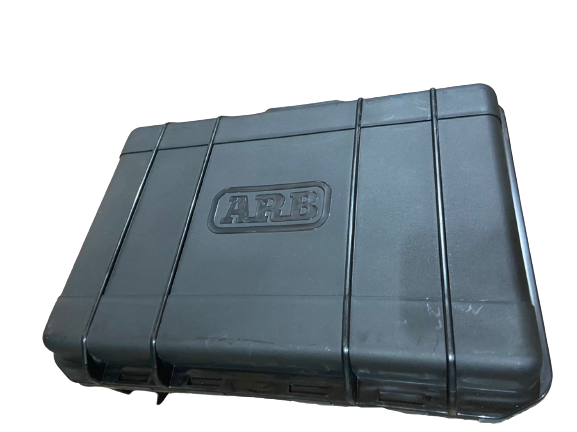 ARB 攜帶型空壓機 6