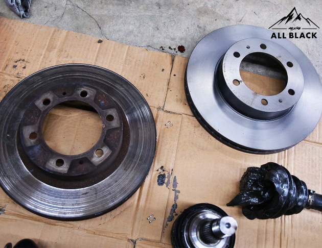 Brembo 前碟盤+來令片 HILUX.TACOMA 9