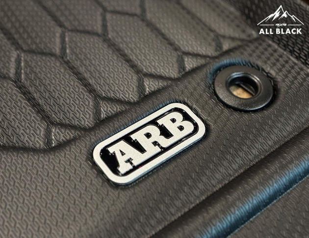 ARB 腳踏墊 HILUX 6