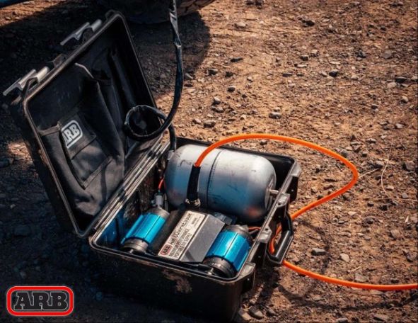 ARB 攜帶型空壓機 3