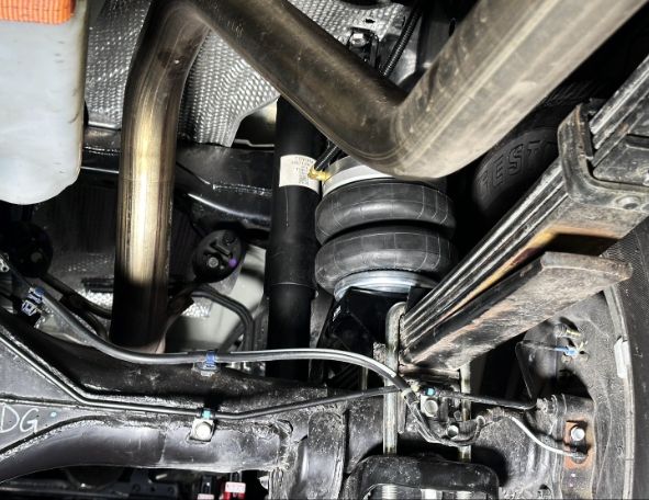 台製 AirREX 載重輔助氣囊 HILUX 6