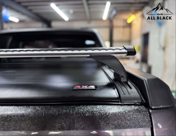 Hilux 捲簾用 YAKIMA 橫桿 3
