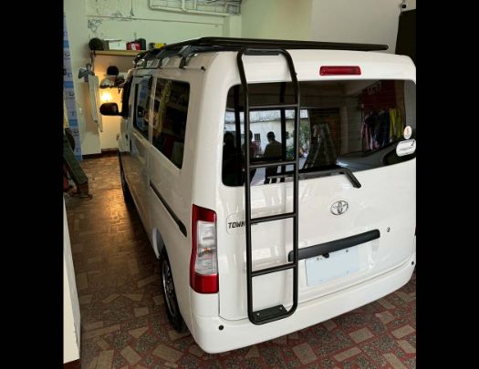 JST 後門尾梯 TownAce 1