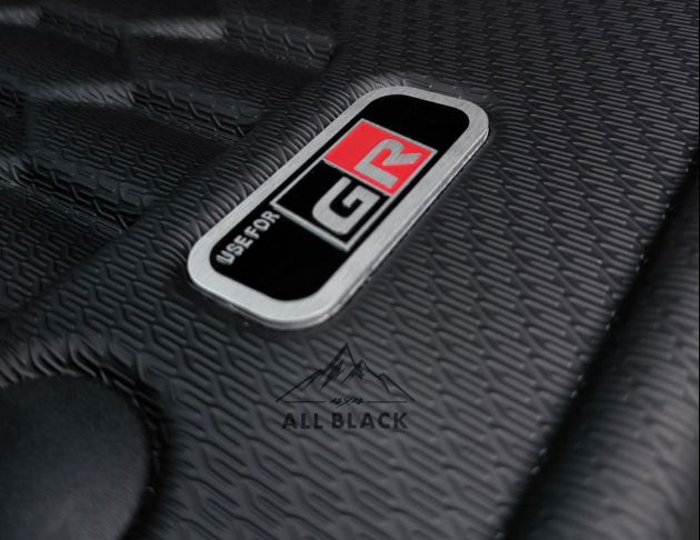 腳踏墊 HILUX 2026+ /2015-2025 9