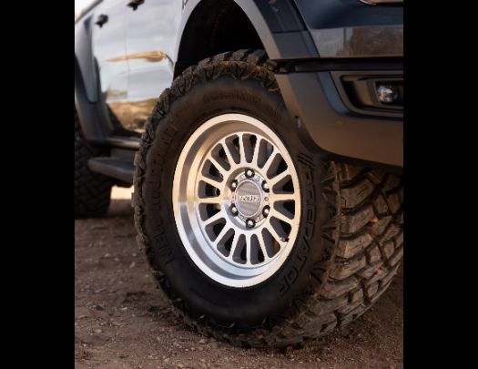 澳洲 ROH 輪框 APOLLO 17x9 銀色 6
