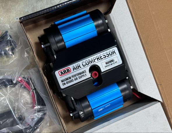 二手 ARB 雙缸雙馬達空壓機(固定式)